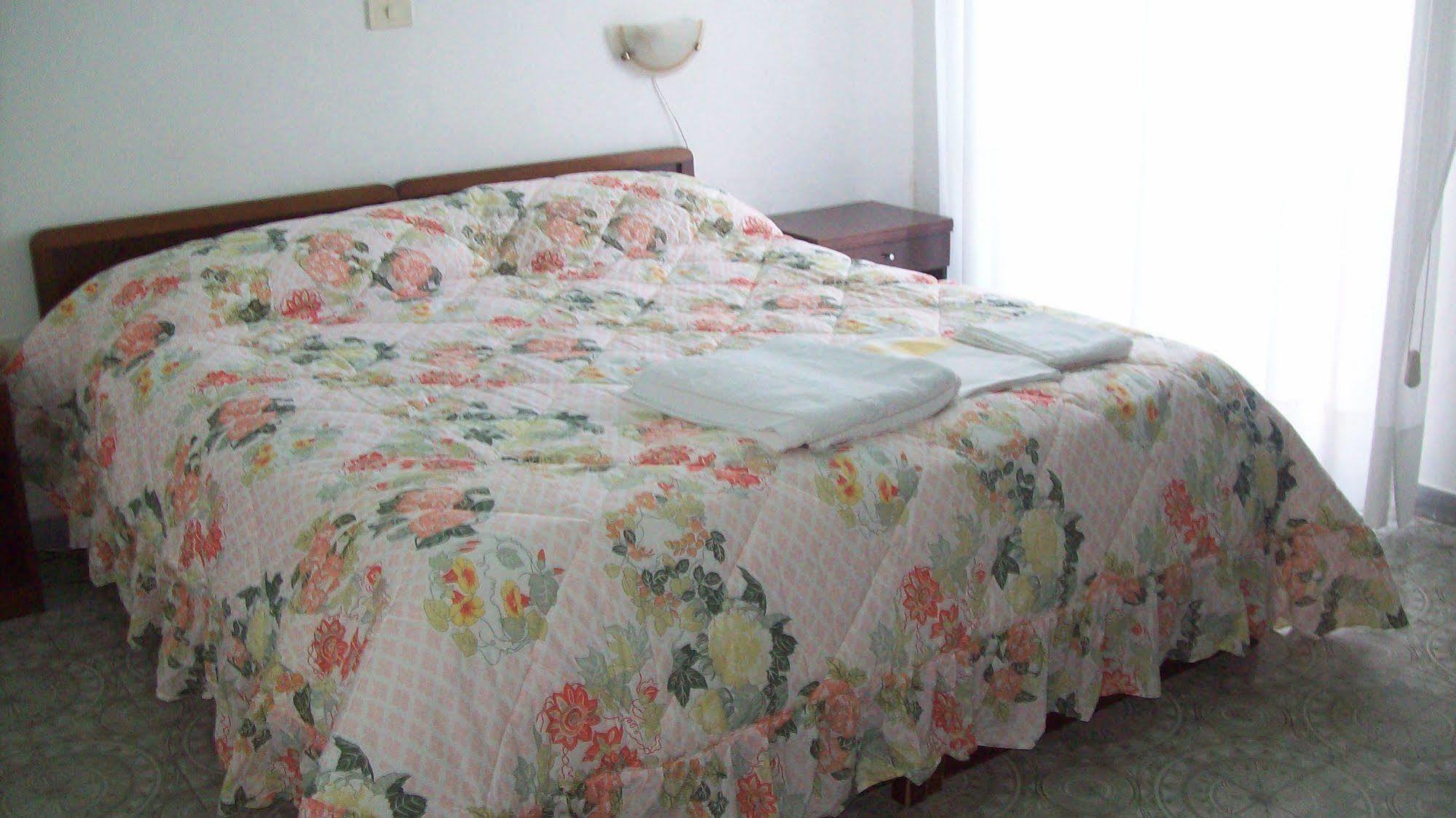Hotel Calabria 3*